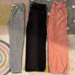 SO Kids Sweatpants & Joggers in Black, Gray, and Pink